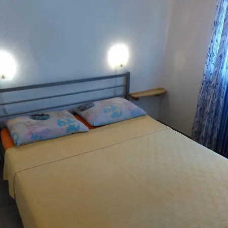 Apartment Iva Vir